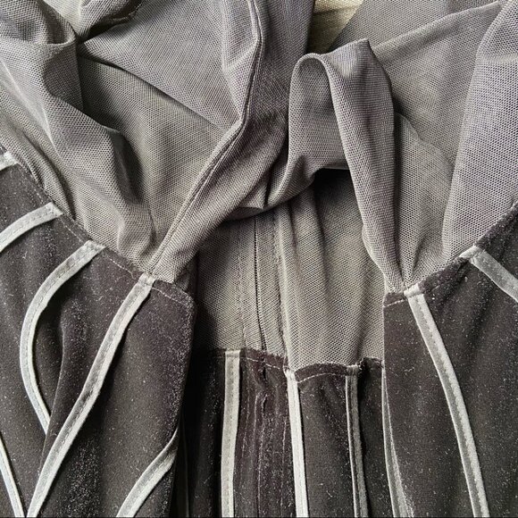 Vintage Concepts Conrad C Velvet Lace Mixed Media Top - Picture 15 of 16